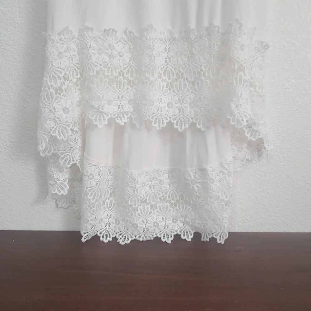 Solitaire White Lace Off-Shoulder Dress - Picture 6 of 11